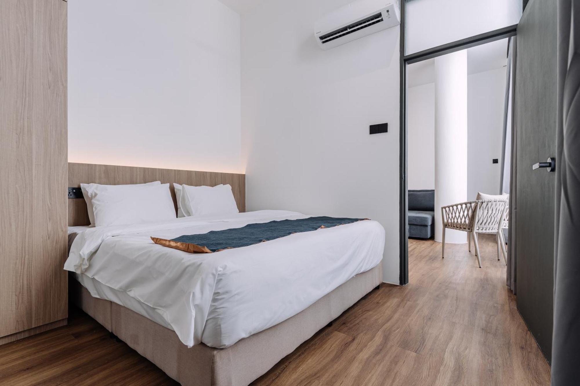 Impiana By Roxy Hotel Kuching Exterior photo