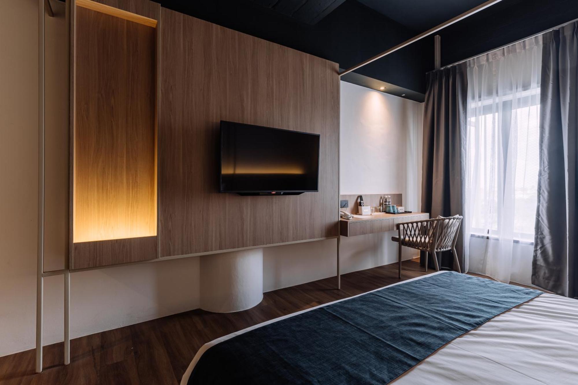 Impiana By Roxy Hotel Kuching Exterior photo